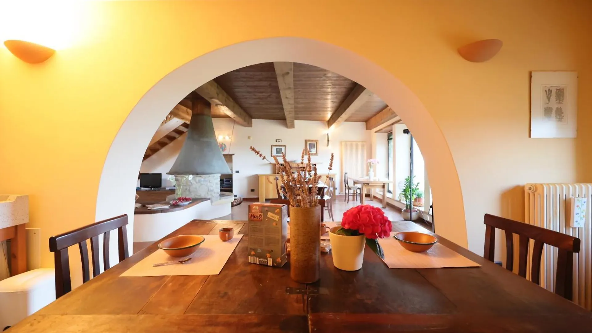 Splendida Casa In Sasso In Borgo Villa Canossa İtalya