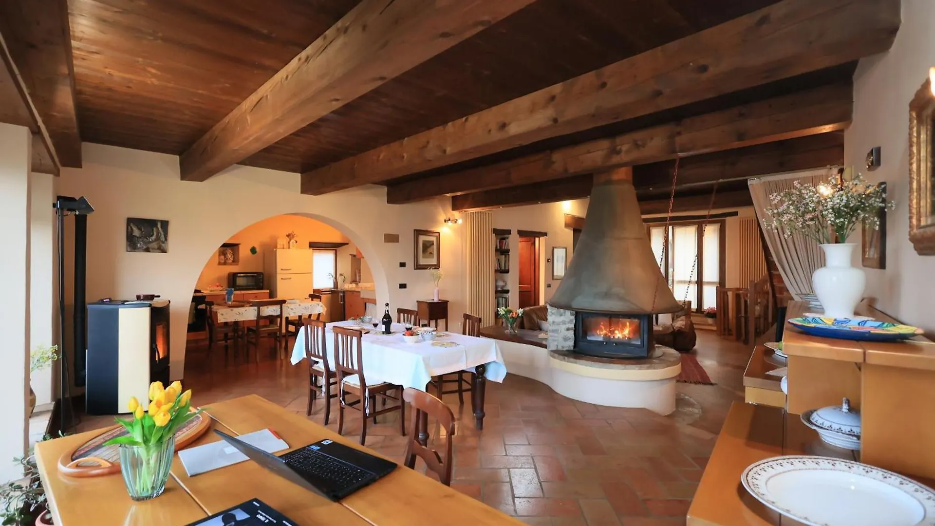 Splendida Casa In Sasso In Borgo Villa Canossa